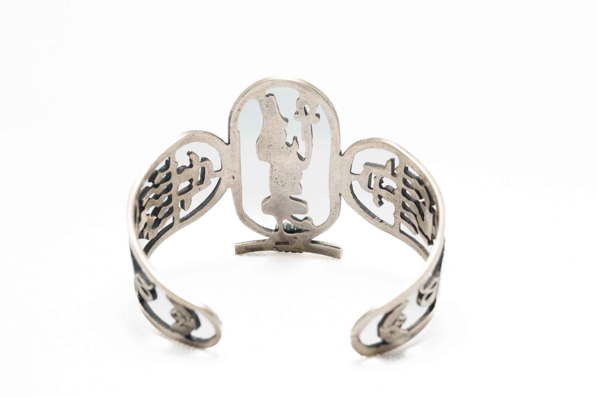 Isis Sovereign Cuff