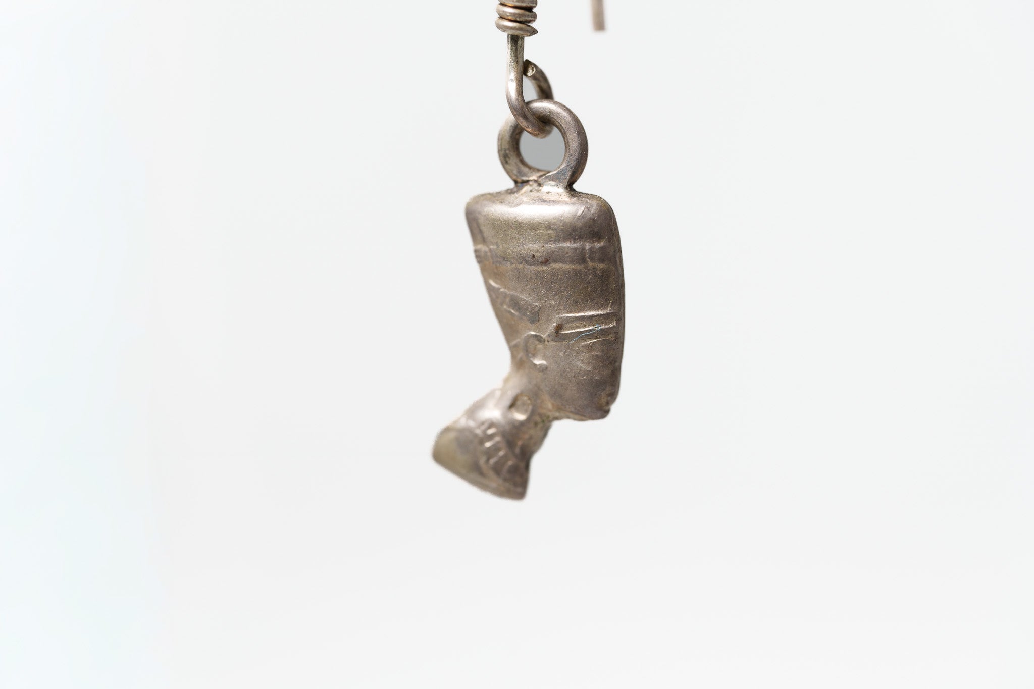 Queen Nefertiti Bust Dangle Earrings
