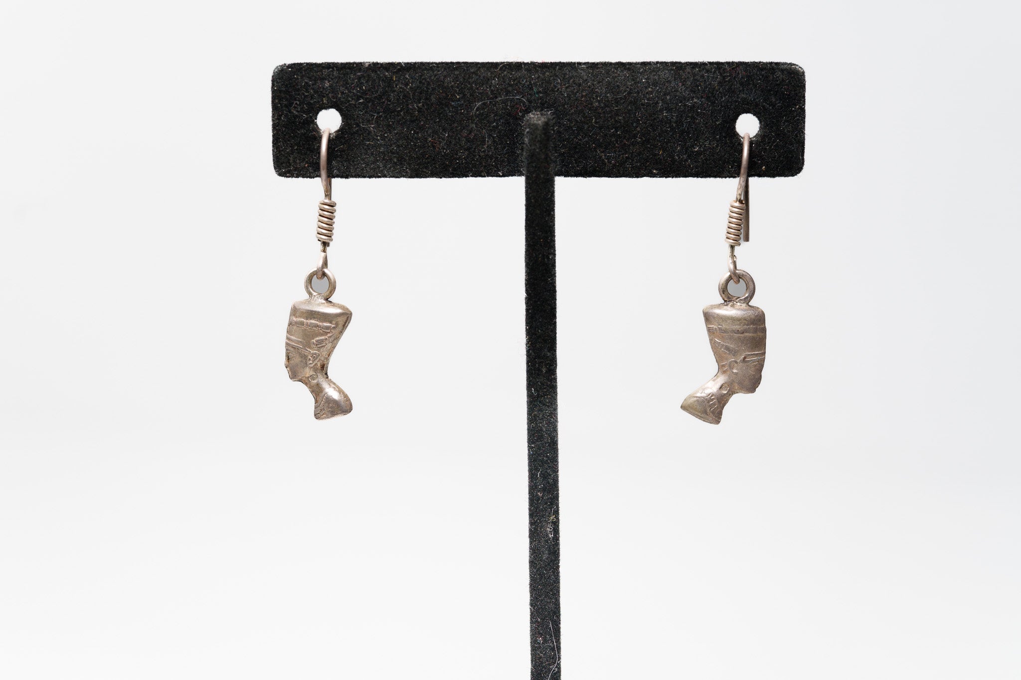 Queen Nefertiti Bust Dangle Earrings